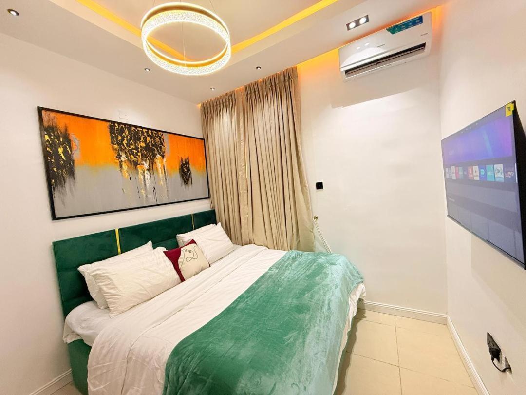 Villa Toscana Luxe Gra Port Harcourt Exterior photo