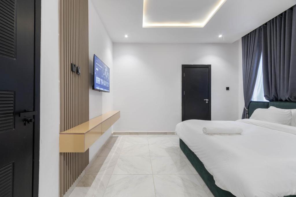 Villa Toscana Luxe Gra Port Harcourt Exterior photo
