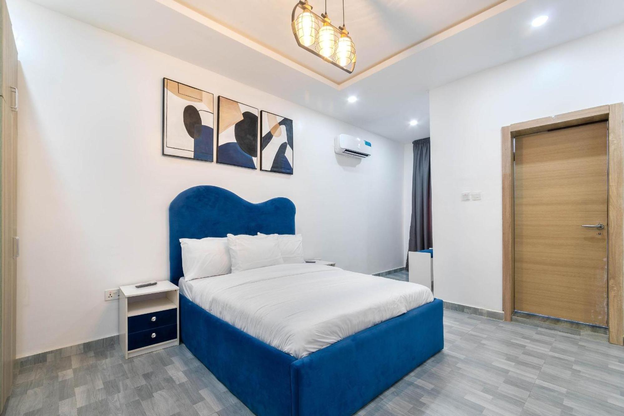 Villa Toscana Luxe Gra Port Harcourt Exterior photo