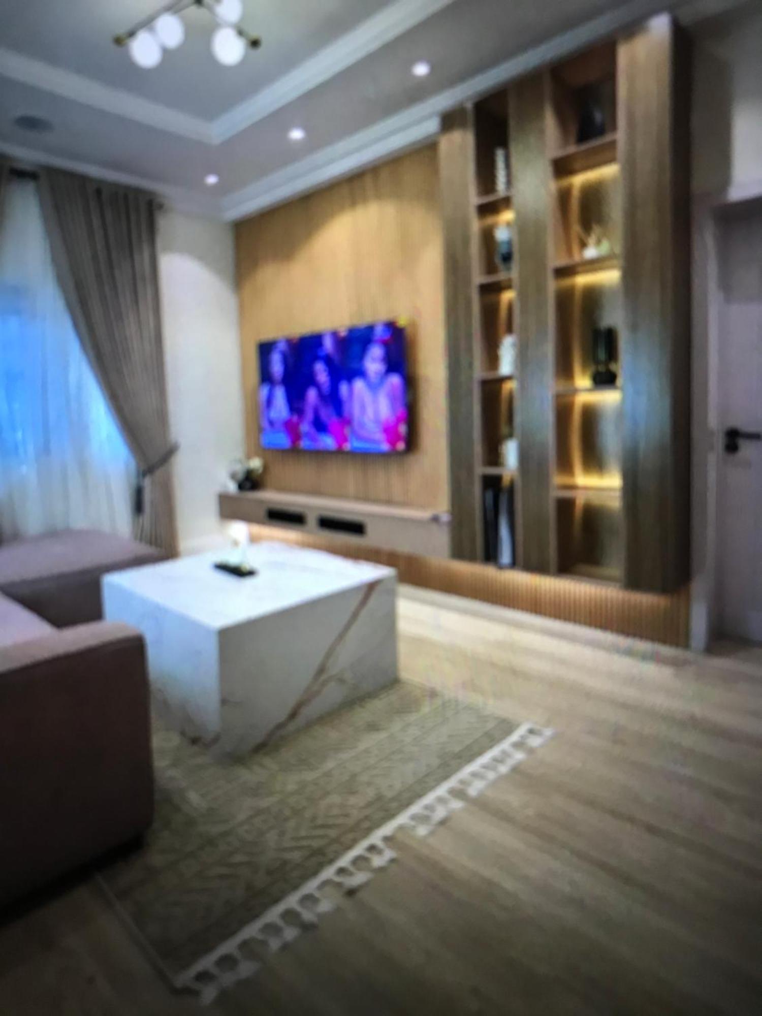 Villa Toscana Luxe Gra Port Harcourt Exterior photo